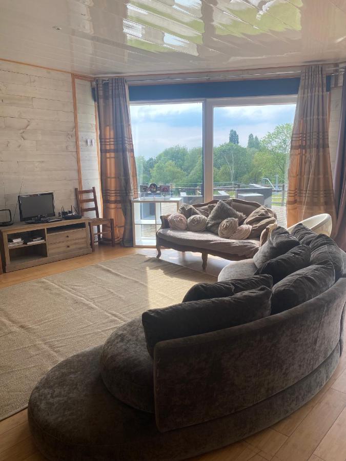 Domaine Des Ecuries Vailley Villa Bouleurs Eksteriør billede